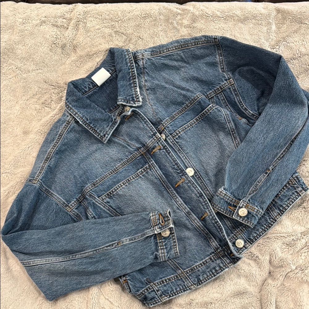 BDG Urban Outfitters Blue Denim Jacket